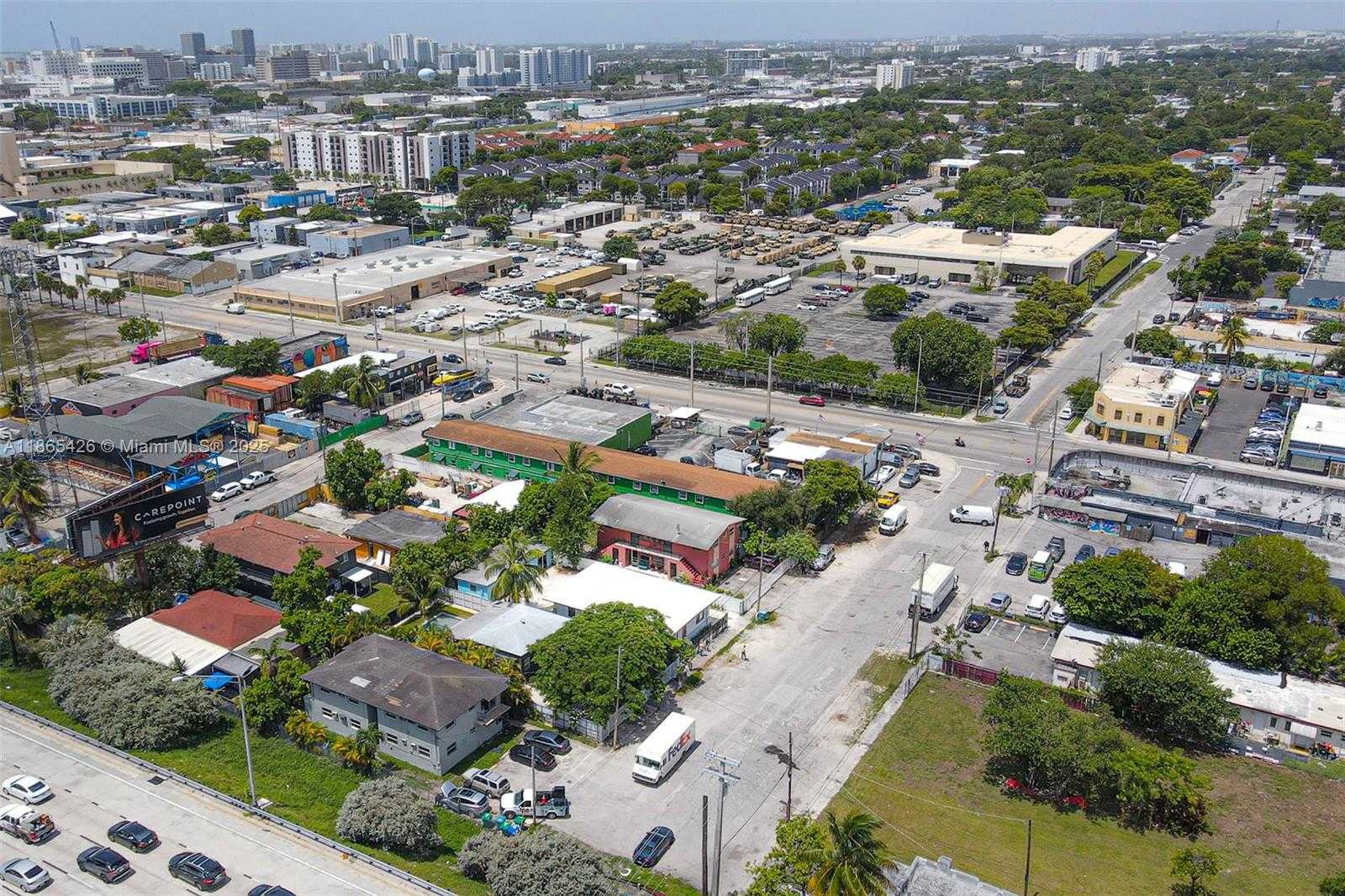 Small Image of 666 NORTH WEST 28TH ST, Miami Number 37