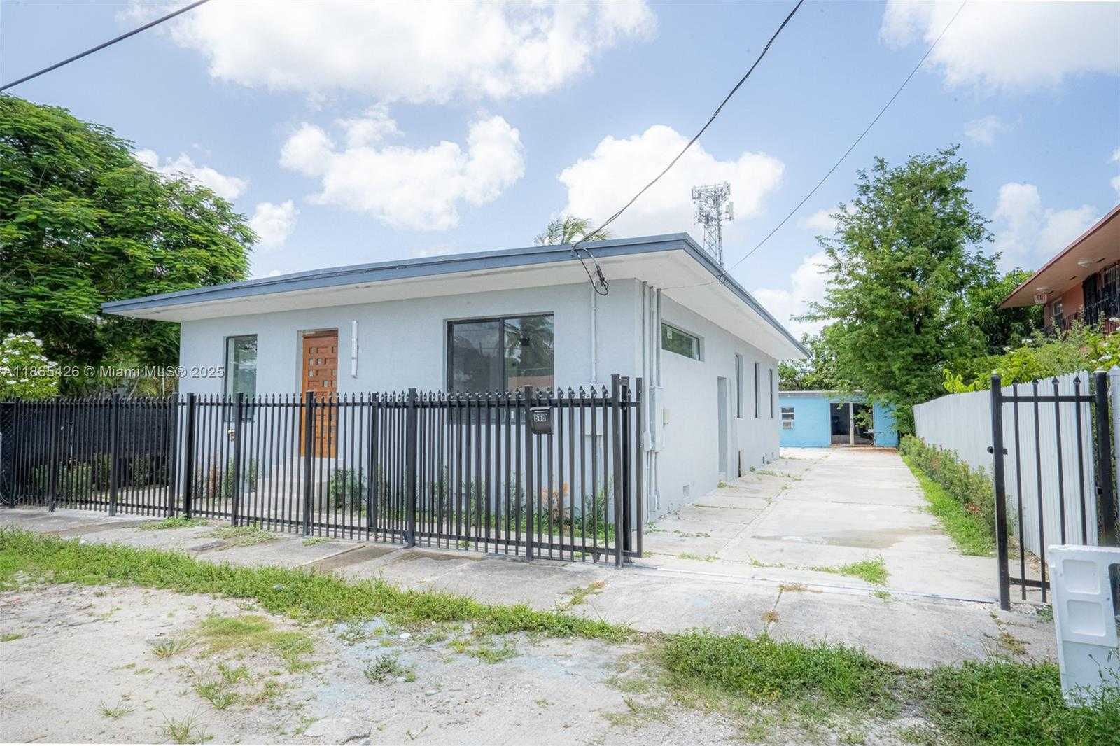 Small Image of 666 NORTH WEST 28TH ST, Miami Number 6