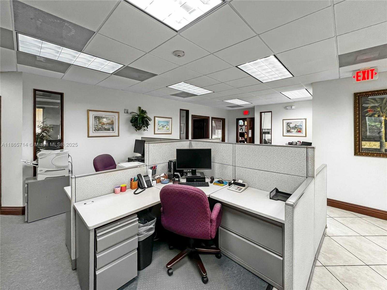 Small Image of 2751 EXECUTIVE PARK DR #104, Weston Number 7