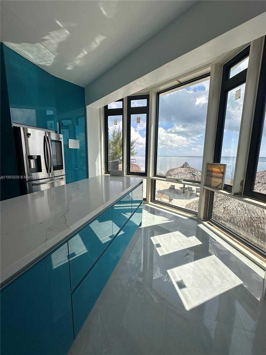 Small Image of 1557 LONG BEACH DR, Big Pine Number 32