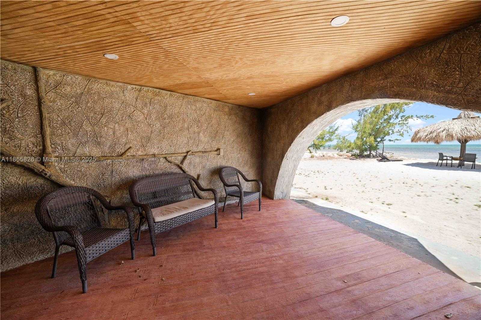 Small Image of 1557 LONG BEACH DR, Big Pine Number 57