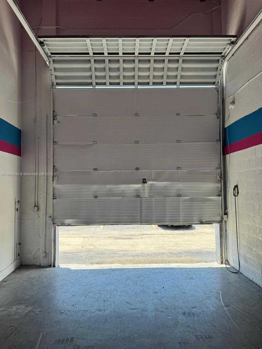 Small Image of 7311 NORTH WEST 12TH ST #3, Miami Number 5