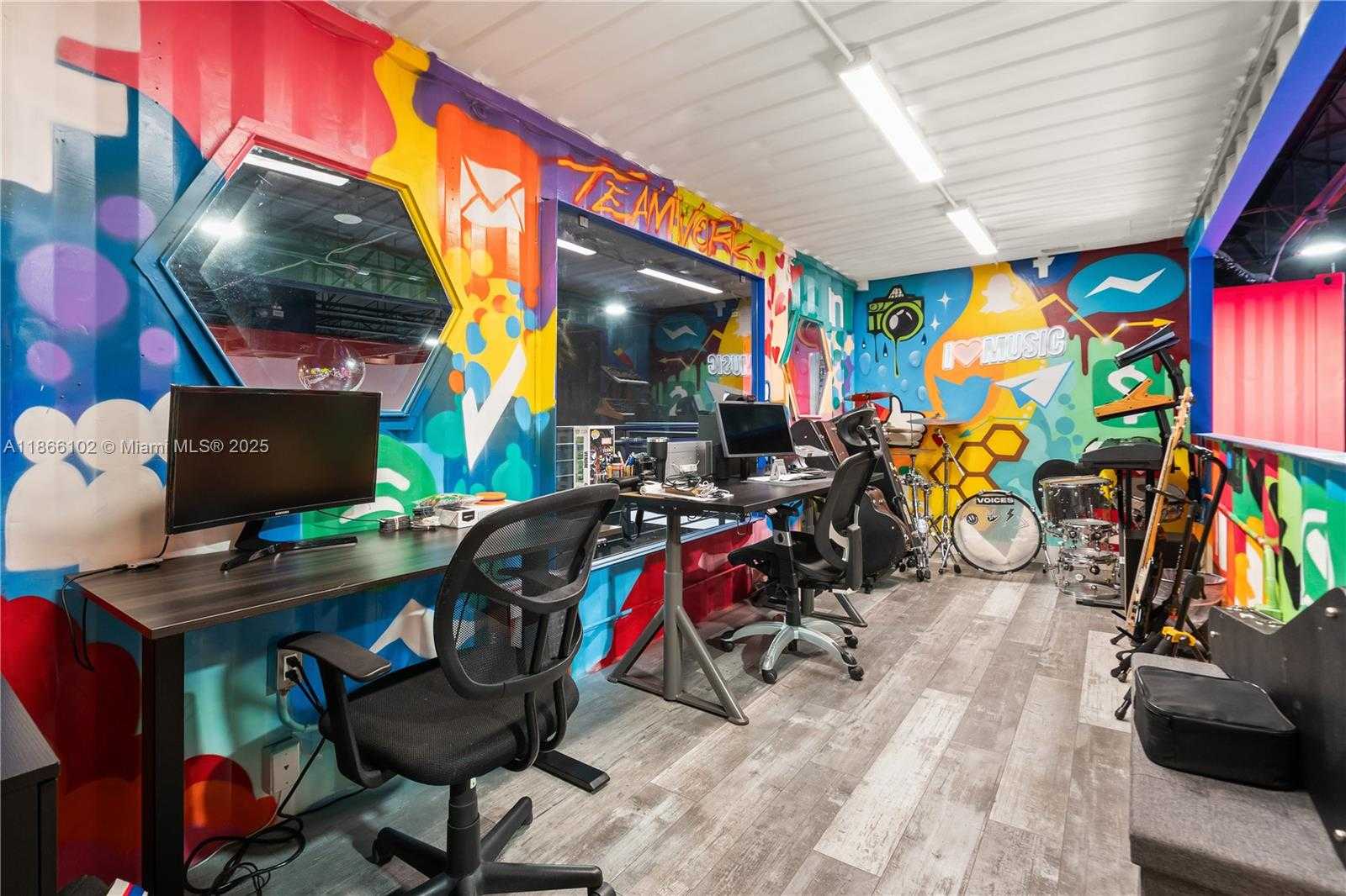 Small Image of 2048 NORTH WEST MIAMI CT, Miami Number 24