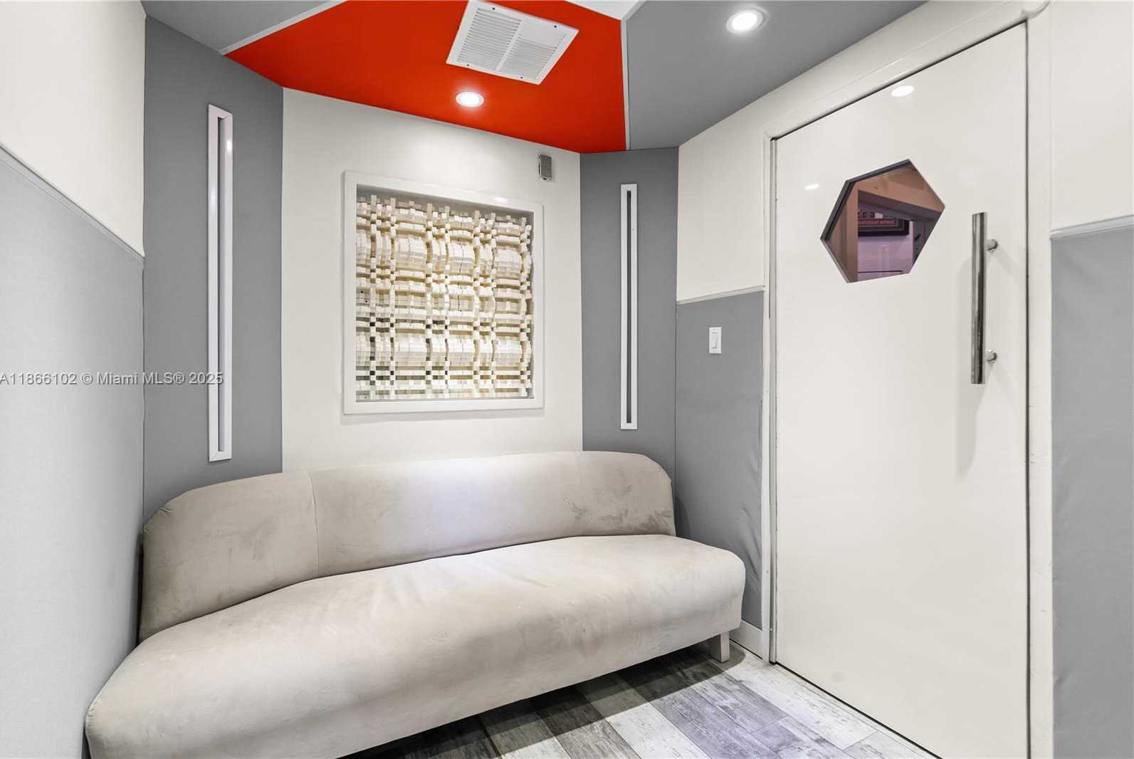 Small Image of 2048 NORTH WEST MIAMI CT, Miami Number 46