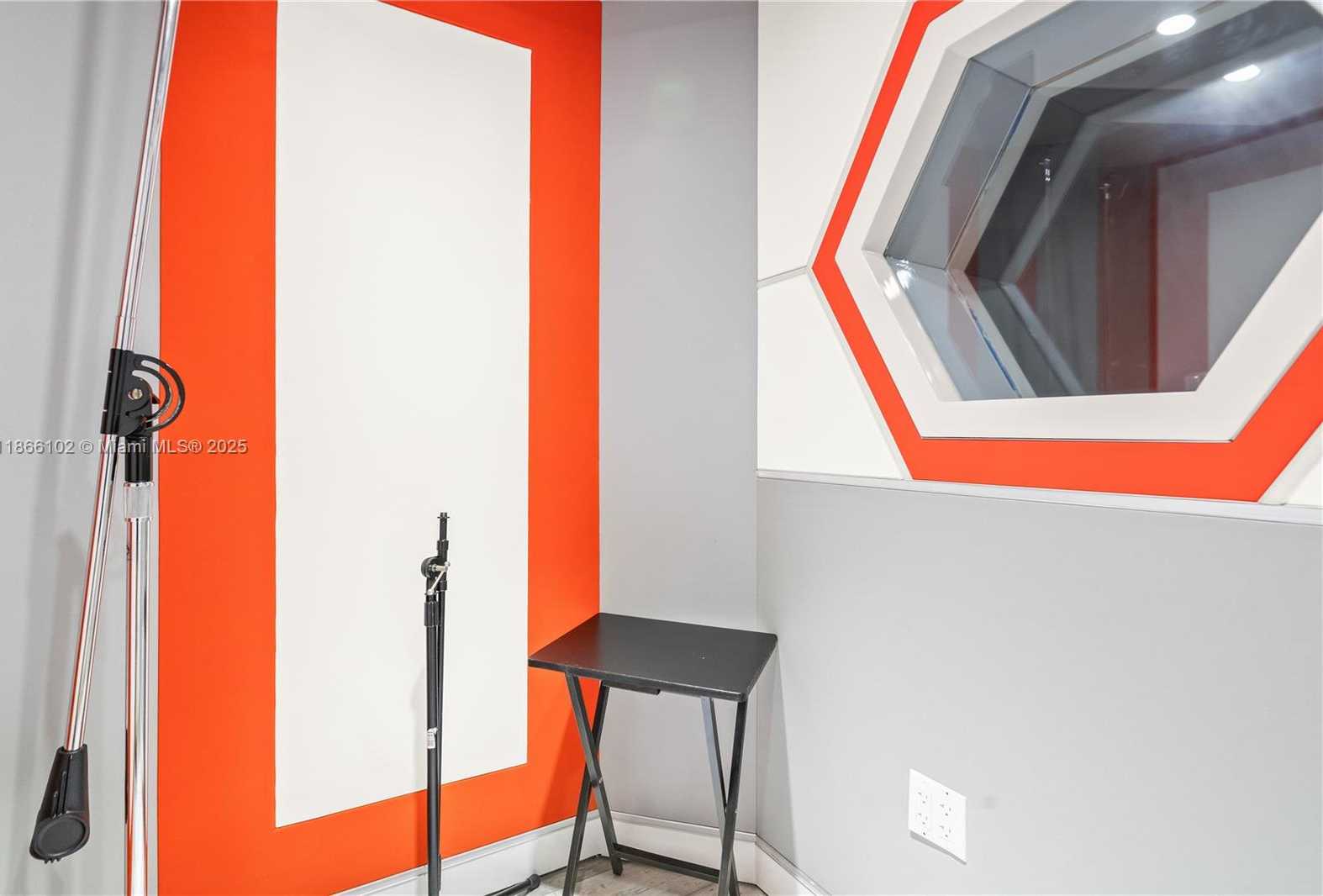 Small Image of 2048 NORTH WEST MIAMI CT, Miami Number 47