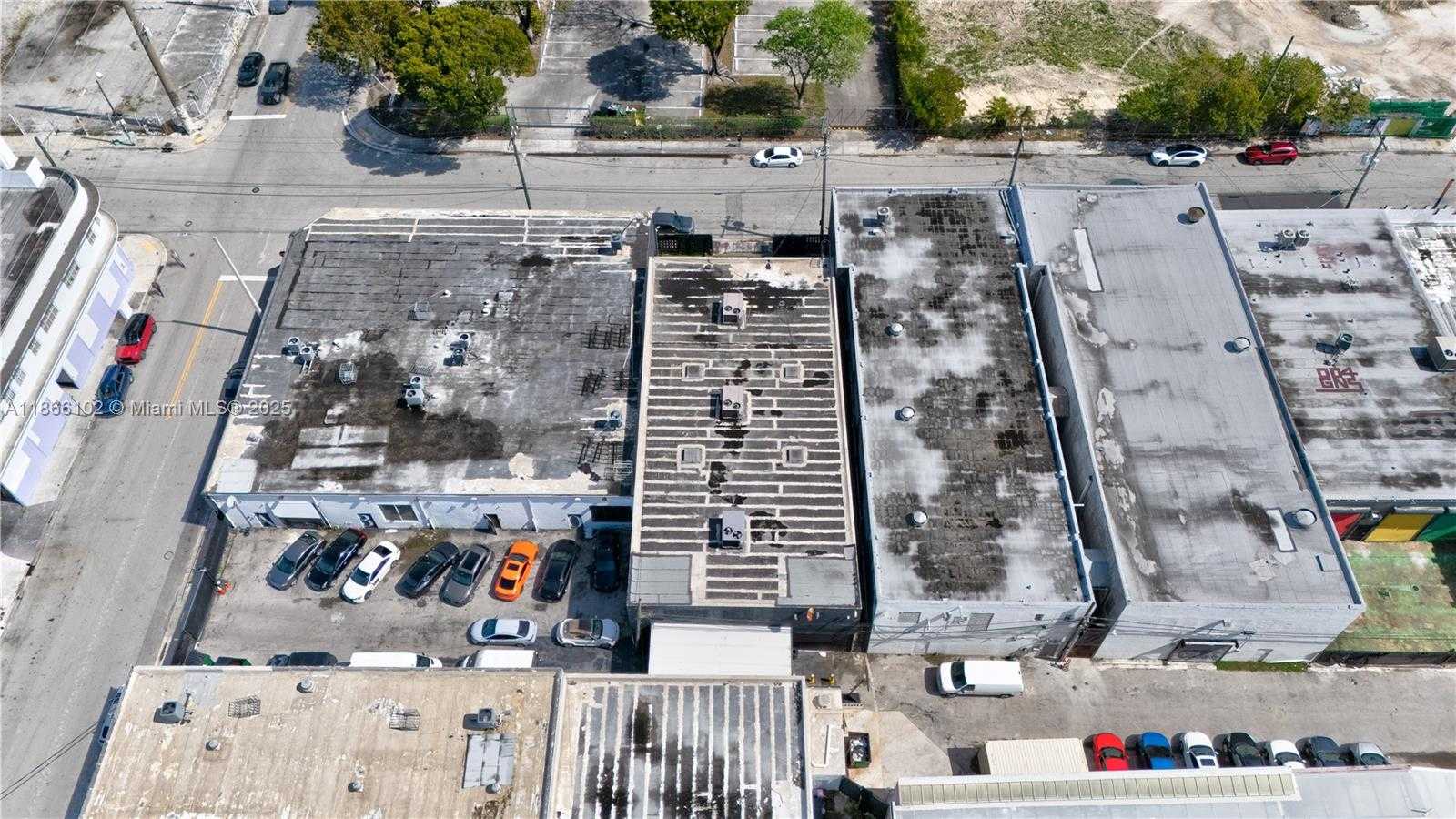 Small Image of 2048 NORTH WEST MIAMI CT, Miami Number 53