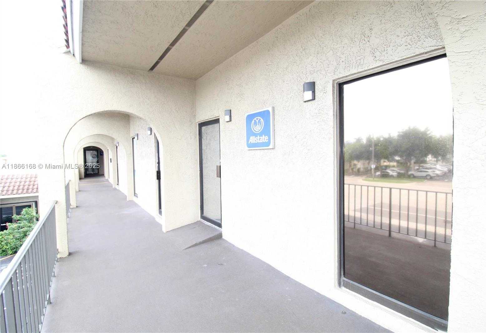 Small Image of 616 ATLANTIC SHORES BLVD #204D, Hallandale Beach Number 6