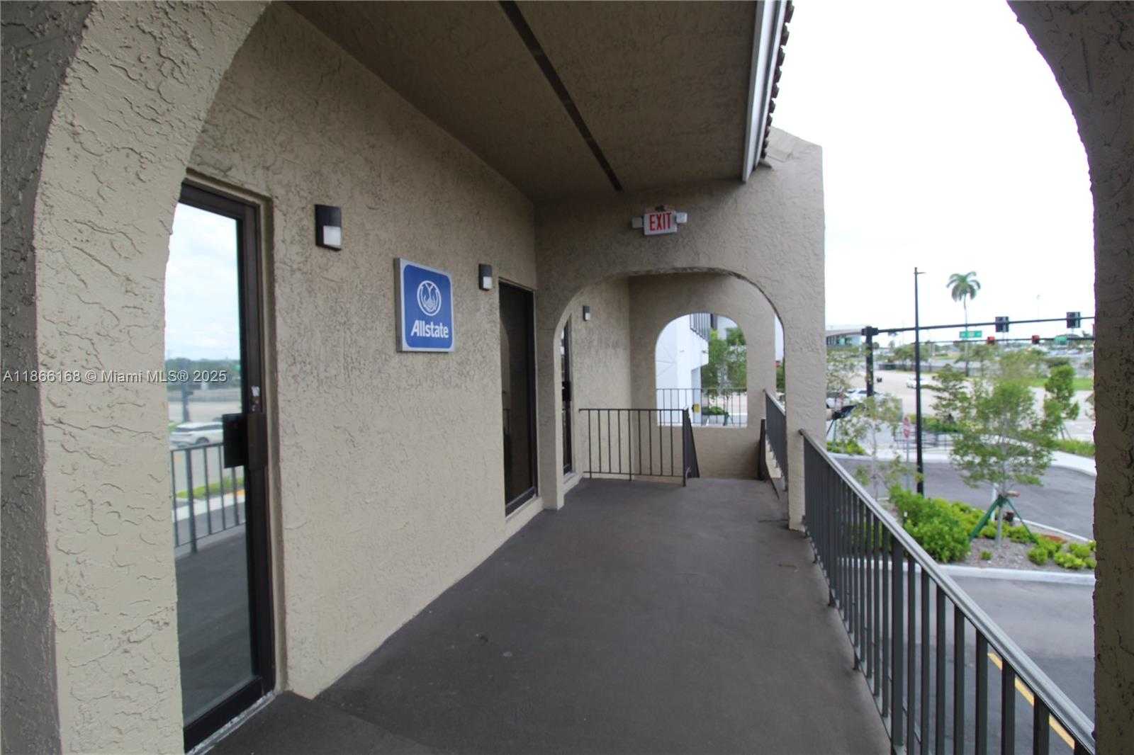 Small Image of 616 ATLANTIC SHORES BLVD #204D, Hallandale Beach Number 7