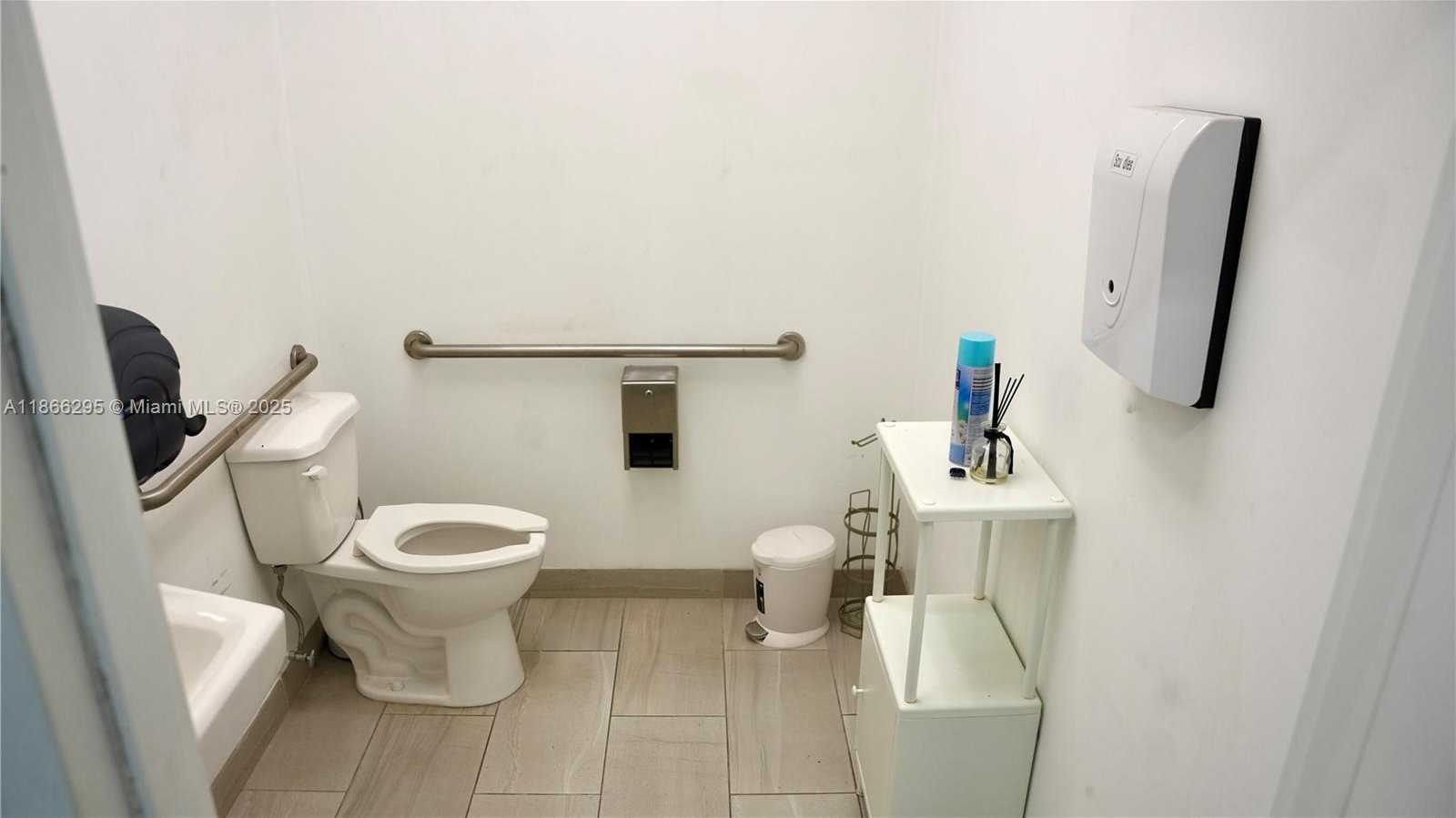 Small Image of 10889 NORTH WEST 17TH ST #150, Sweetwater Number 35
