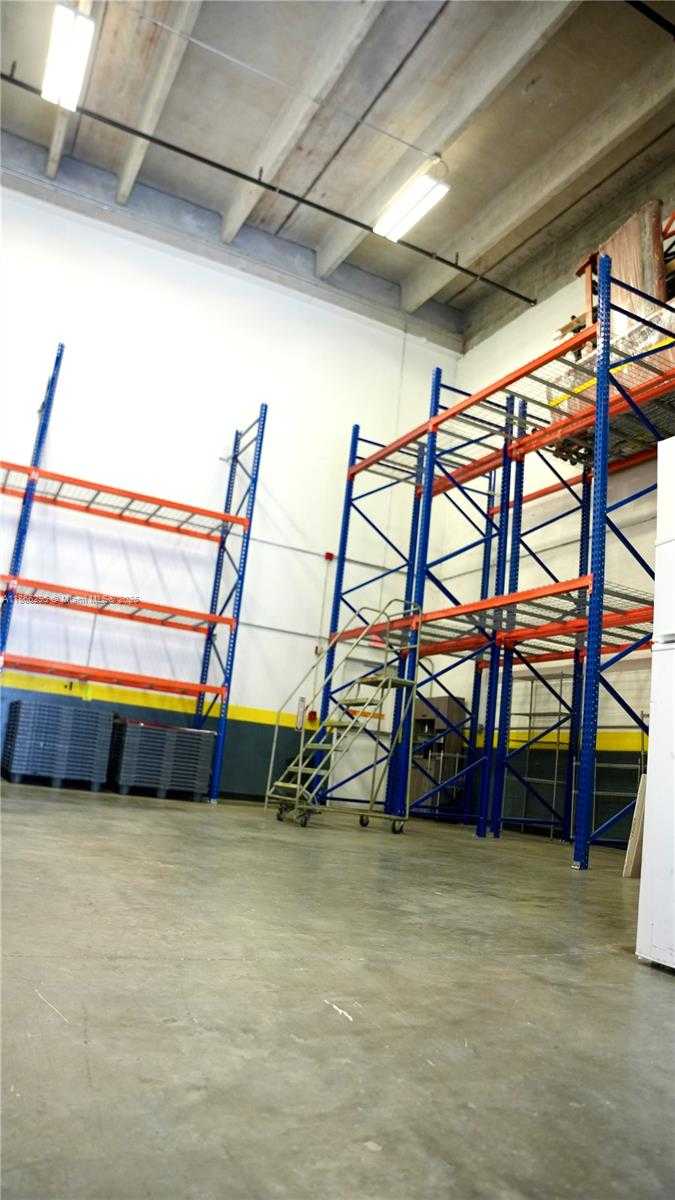 Small Image of 10889 NORTH WEST 17TH ST #150, Sweetwater Number 38