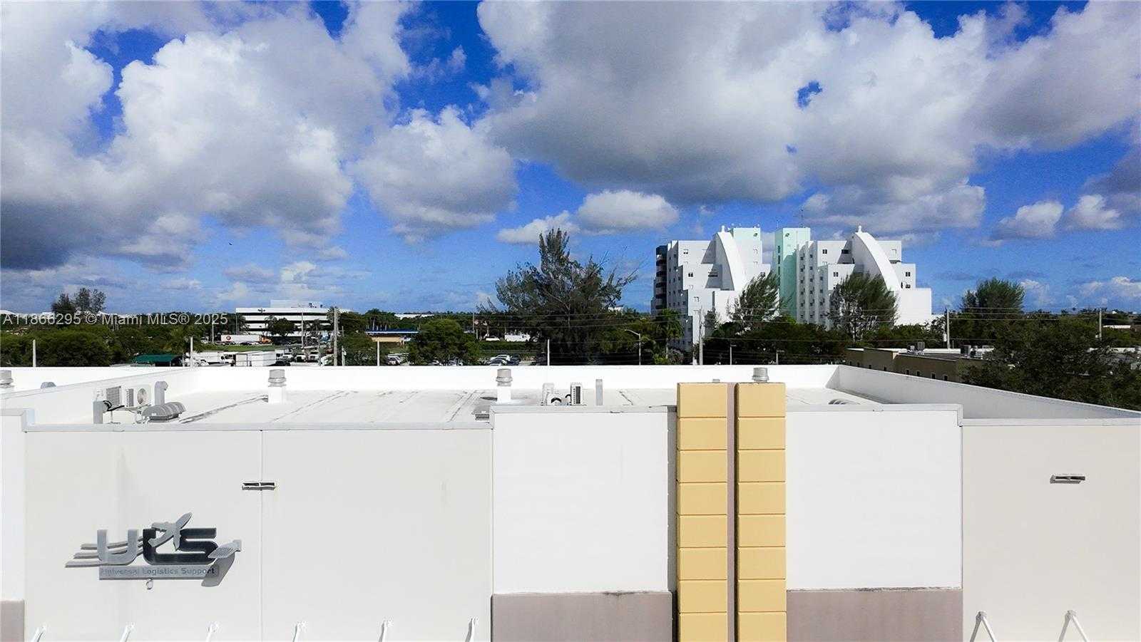 Small Image of 10889 NORTH WEST 17TH ST #150, Sweetwater Number 48