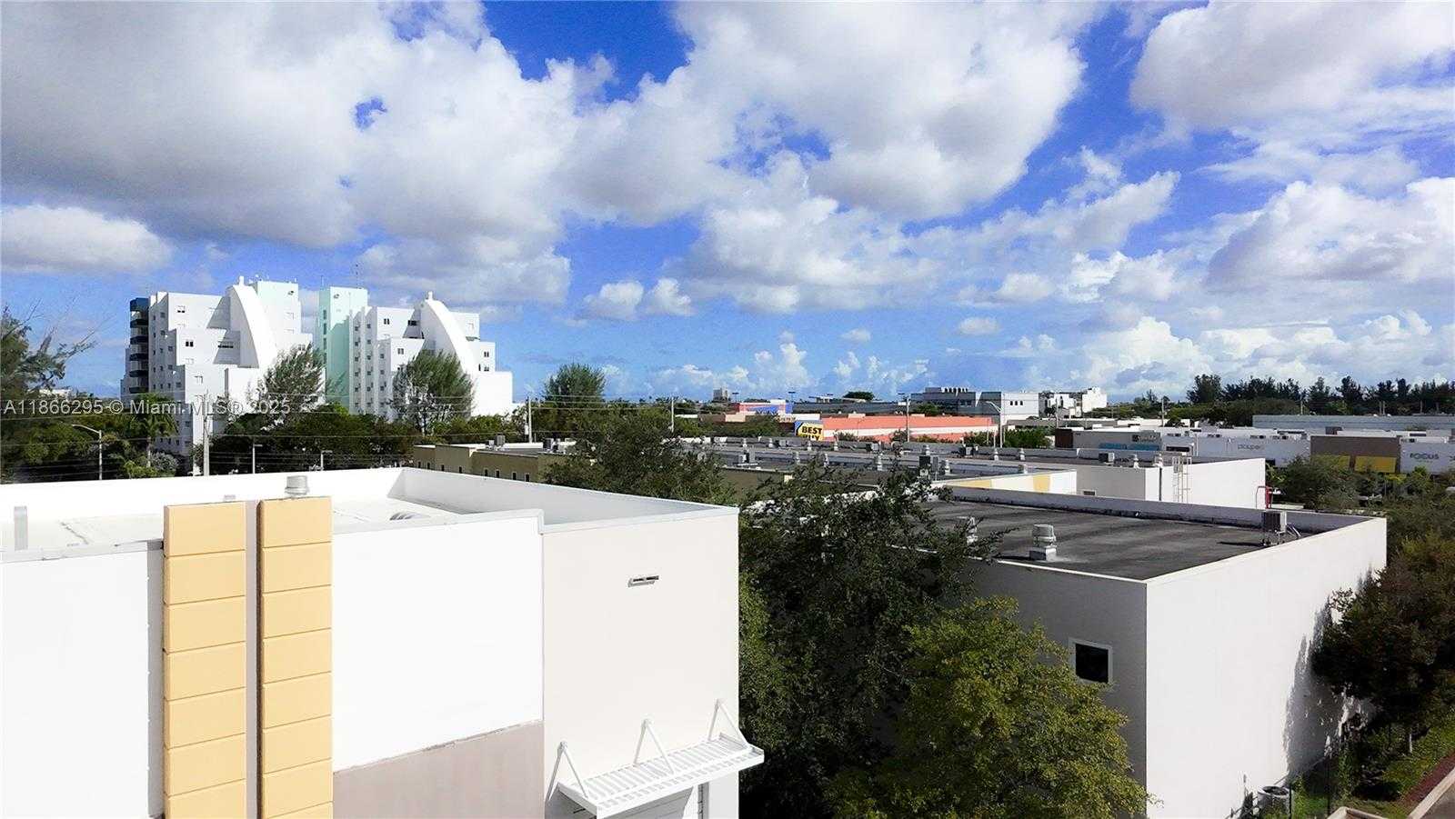 Small Image of 10889 NORTH WEST 17TH ST #150, Sweetwater Number 49