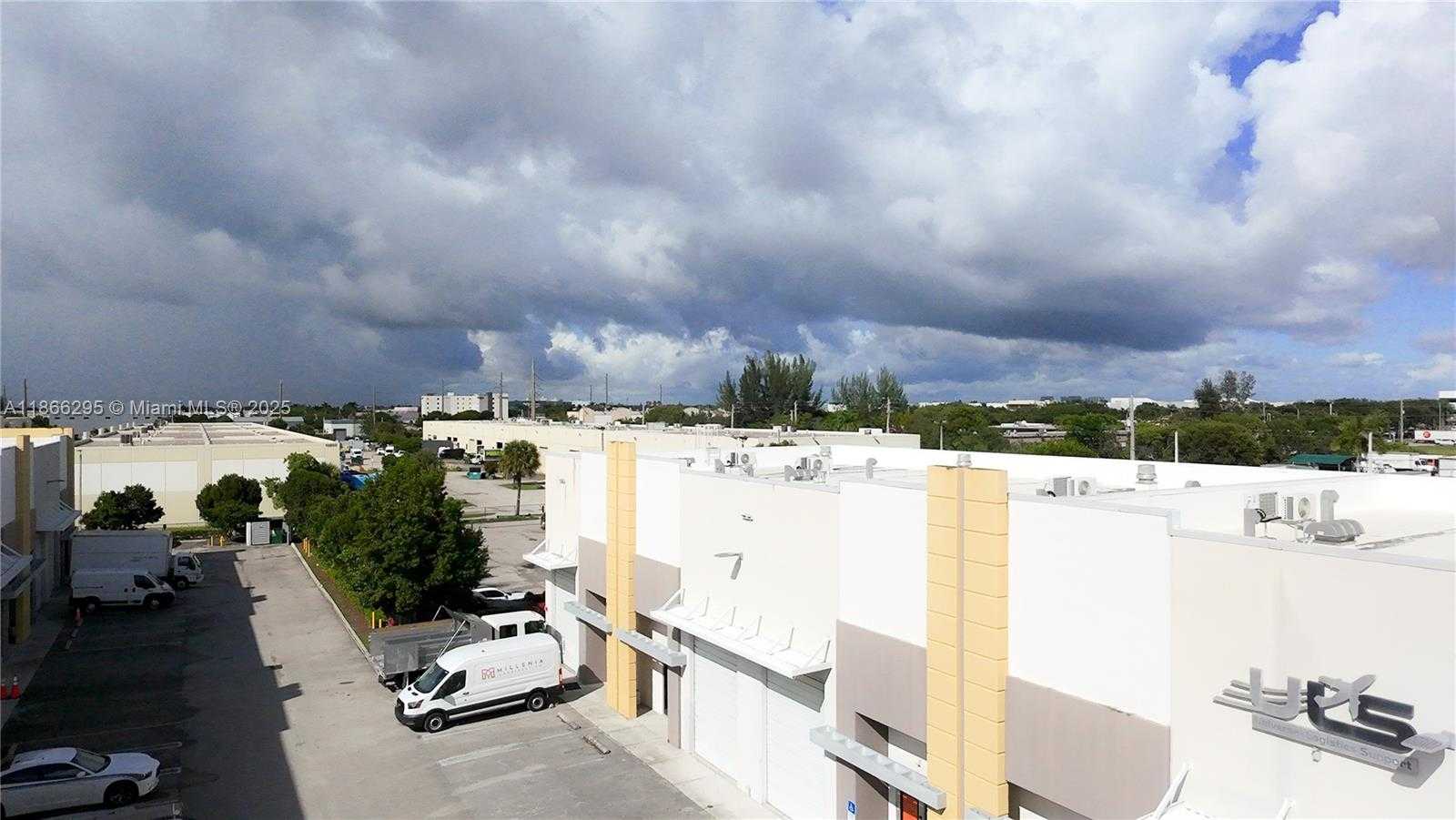 Small Image of 10889 NORTH WEST 17TH ST #150, Sweetwater Number 55