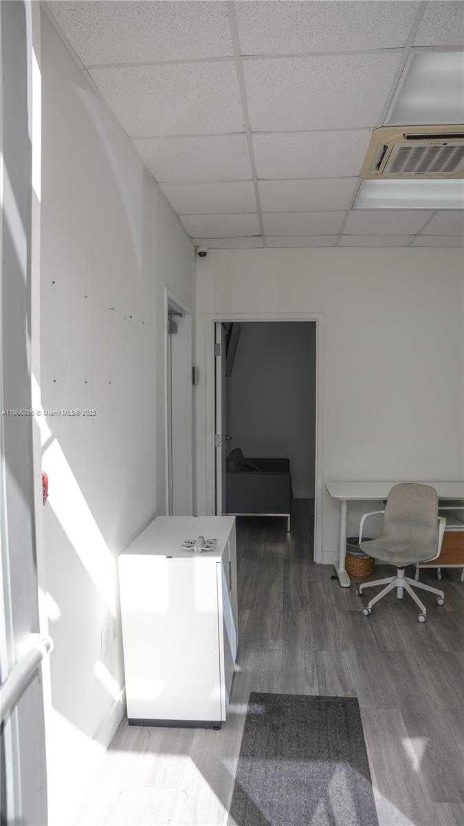 Small Image of 10889 NORTH WEST 17TH ST #150, Sweetwater Number 7