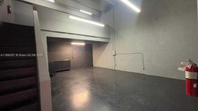 Small Image of 12151 SOUTH WEST 131ST AVE, Miami Number 3