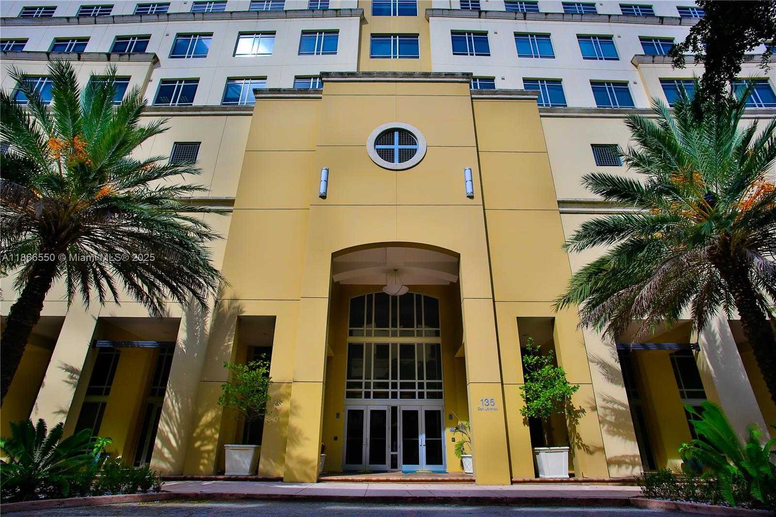 Small Image of 135 SAN LORENZO AVE #150, Coral Gables Number 3