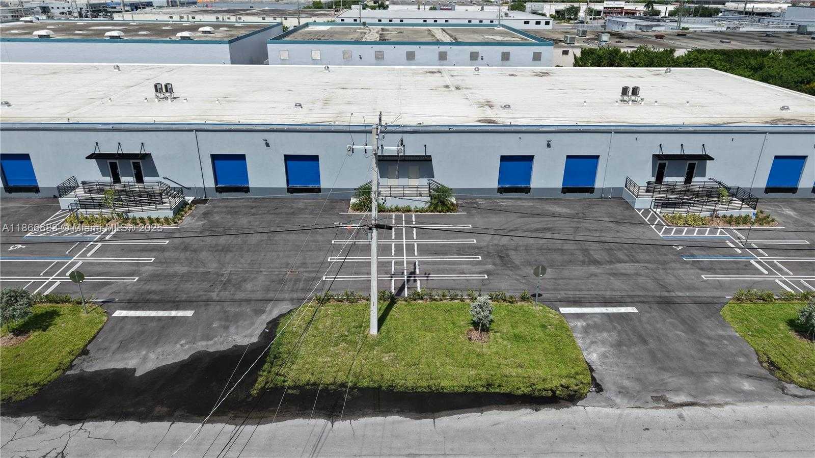 Small Image of Miami Number 19