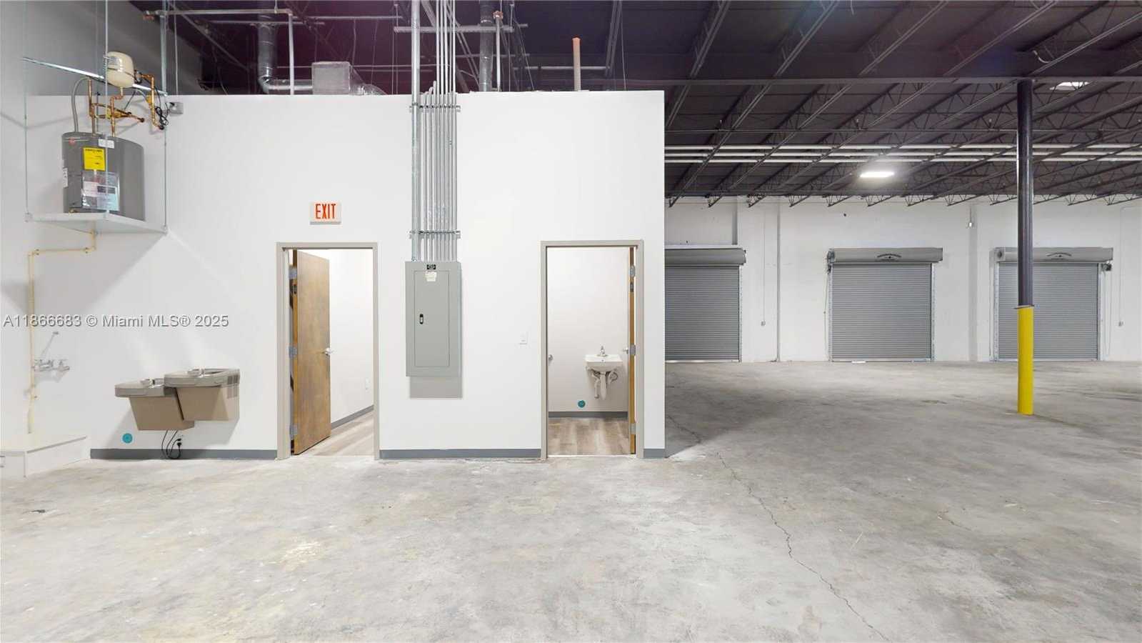 Small Image of Miami Number 29