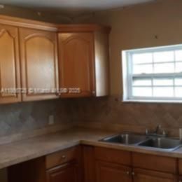 Small Image of 2844 NORTH WEST 22ND CT, Miami Number 12