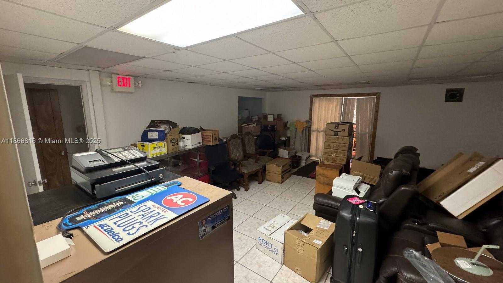Small Image of 4805 EAST 10TH AVE, Hialeah Number 16