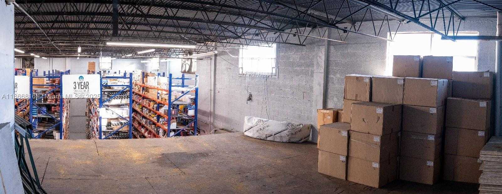 Small Image of 4805 EAST 10TH AVE, Hialeah Number 4