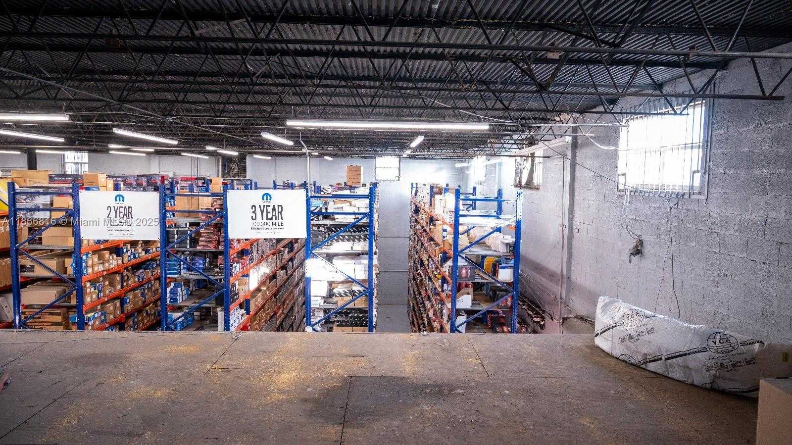 Small Image of 4805 EAST 10TH AVE, Hialeah Number 6