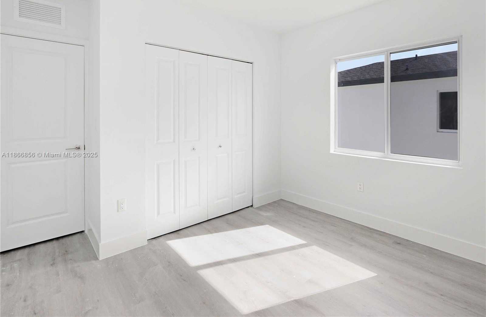 Small Image of 11286 SOUTH WEST 187TH ST, Miami Number 11