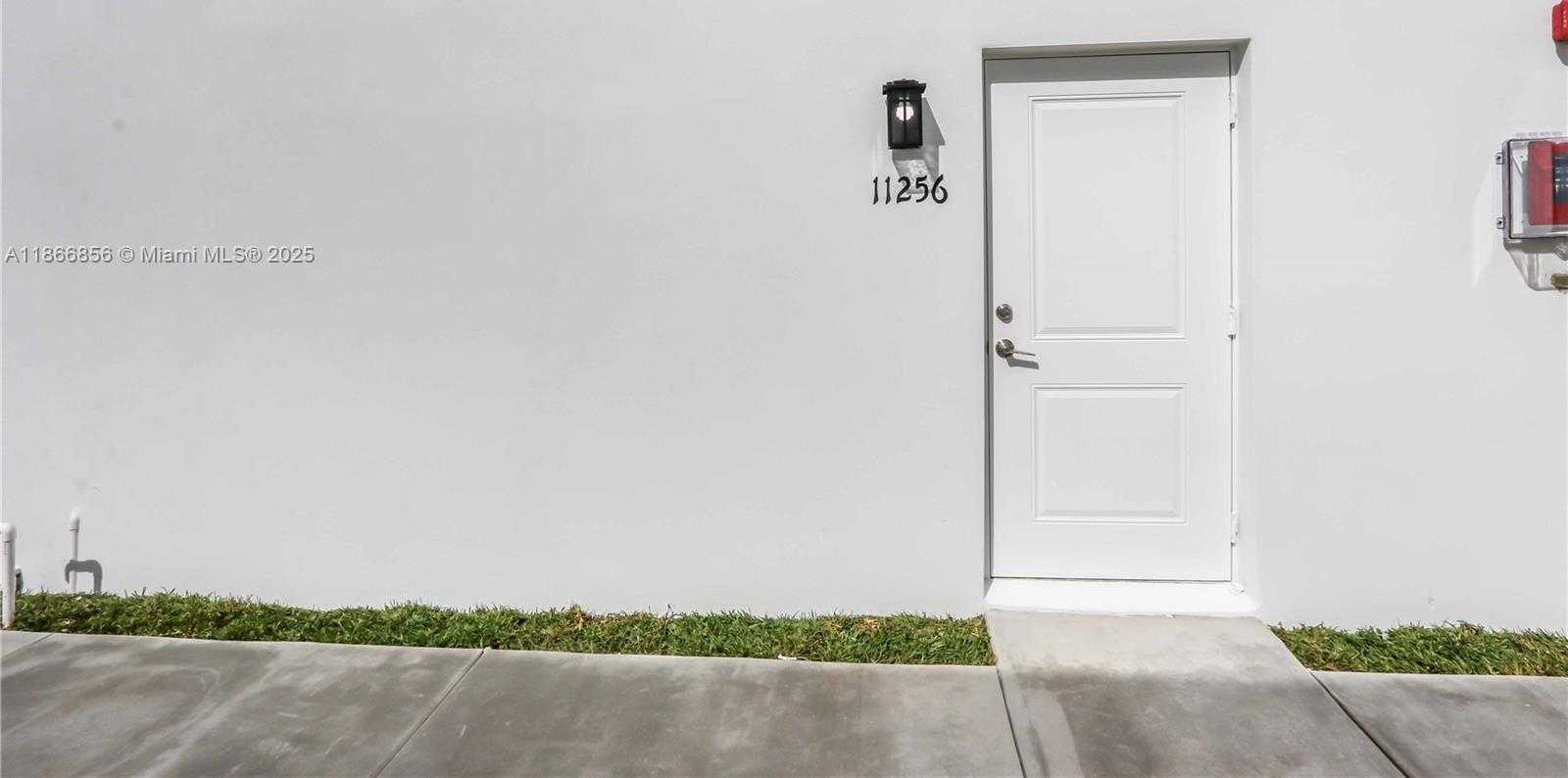 Small Image of 11286 SOUTH WEST 187TH ST, Miami Number 24