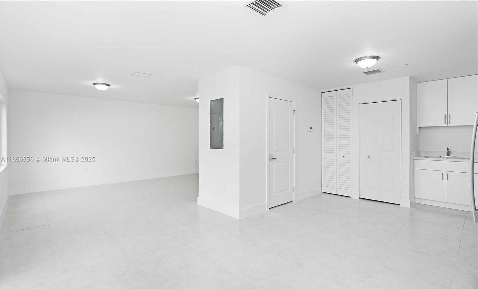 Small Image of 11286 SOUTH WEST 187TH ST, Miami Number 26