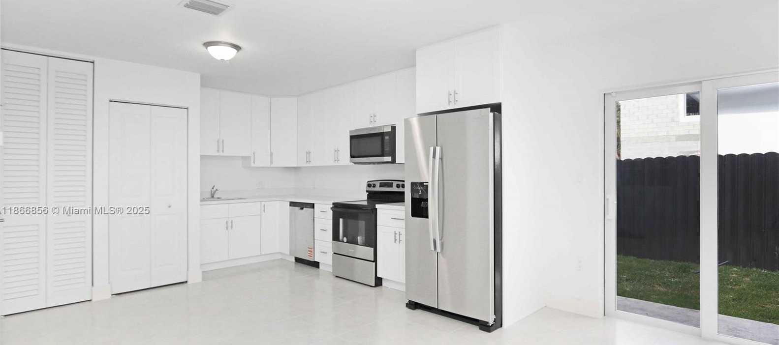 Small Image of 11286 SOUTH WEST 187TH ST, Miami Number 38