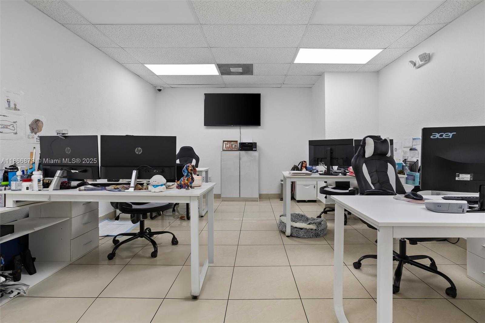 Small Image of 10840 NORTH WEST 27TH ST, Doral Number 23