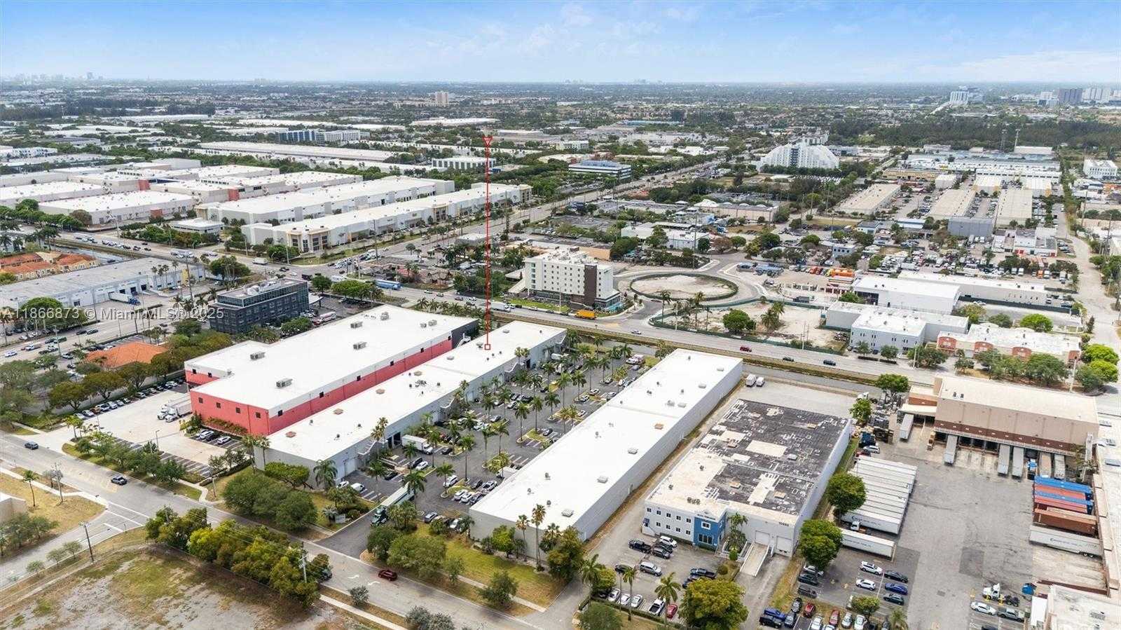 Small Image of 10840 NORTH WEST 27TH ST, Doral Number 31