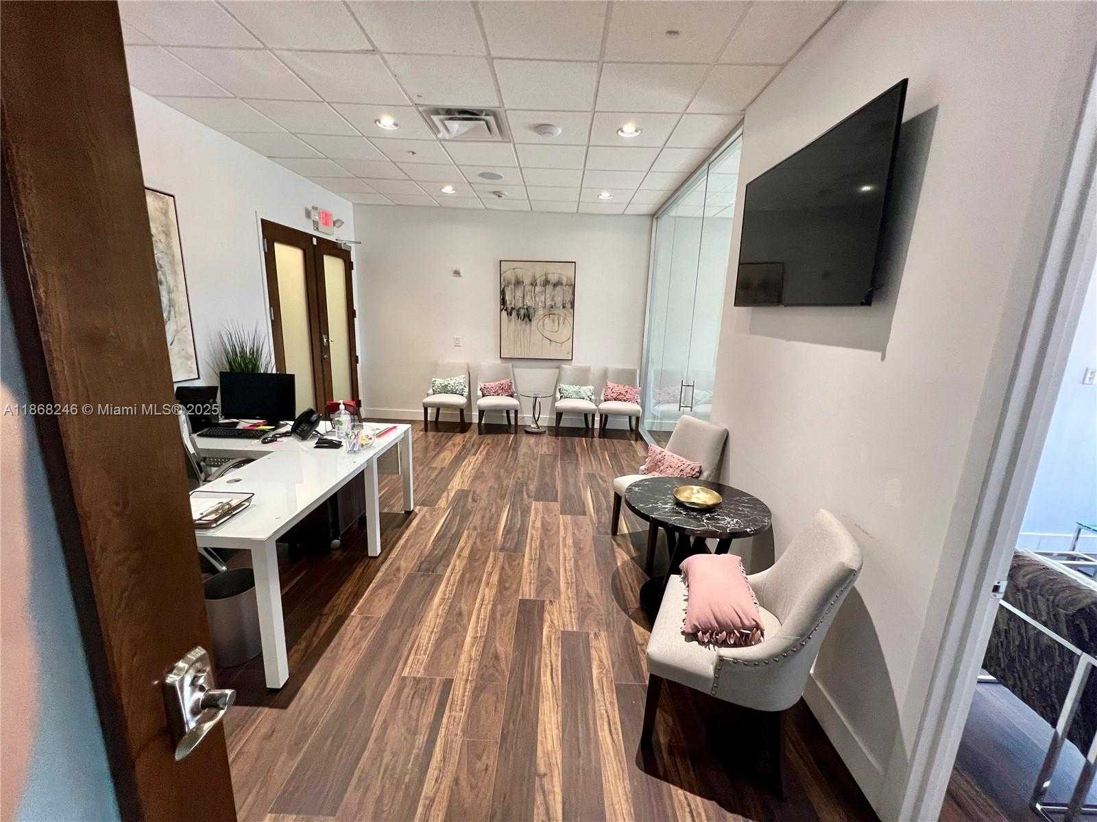 Small Image of 2020 PONCE DE LEON BLVD #907-908, Coral Gables Number 2