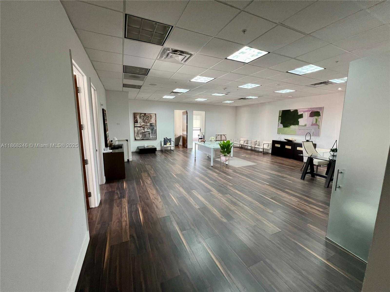 Small Image of 2020 PONCE DE LEON BLVD #907-908, Coral Gables Number 7