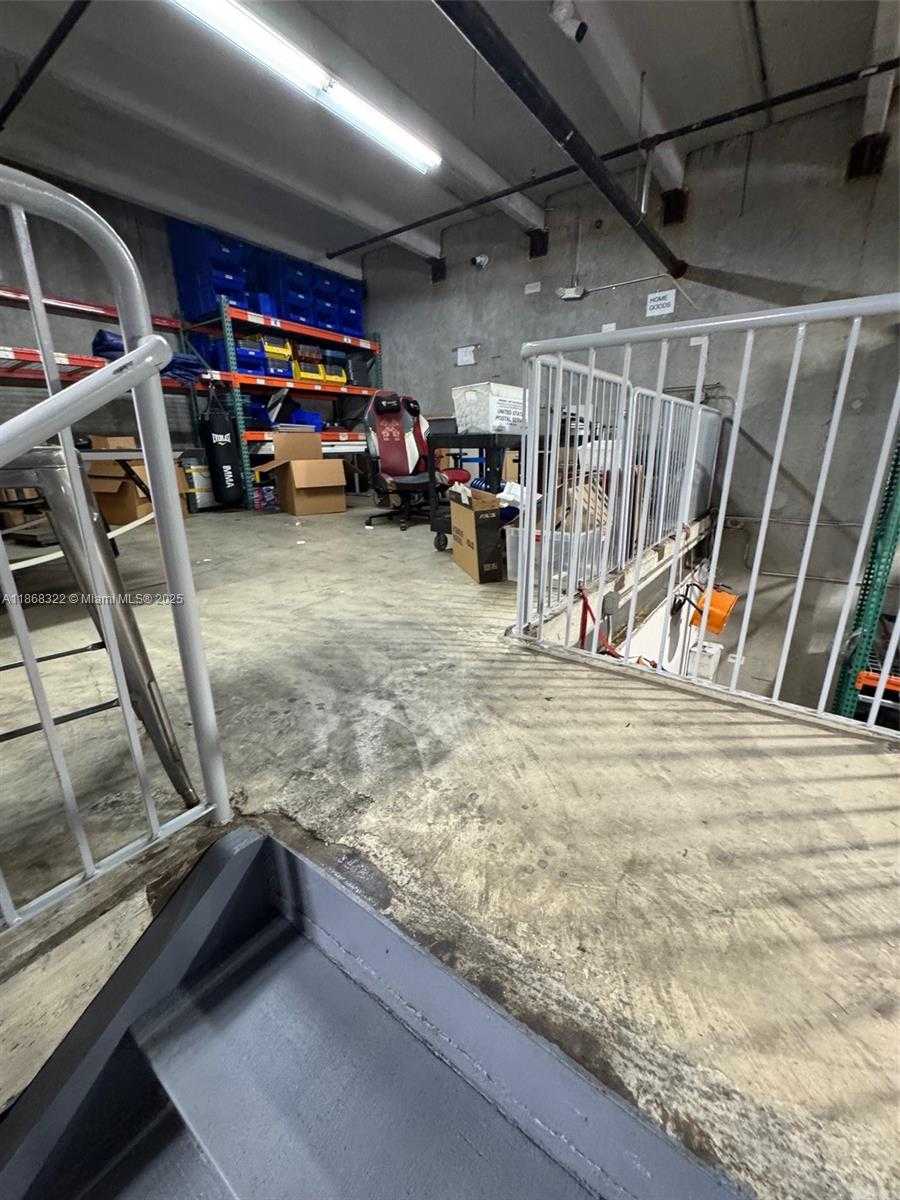 Small Image of 6306 NORTH WEST 99TH AVE, Doral Number 33