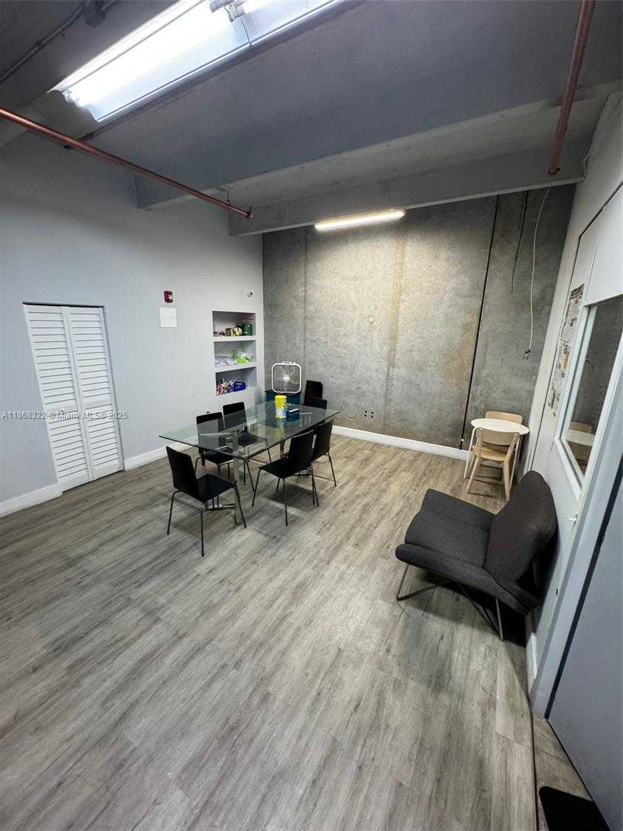 Small Image of 6306 NORTH WEST 99TH AVE, Doral Number 40