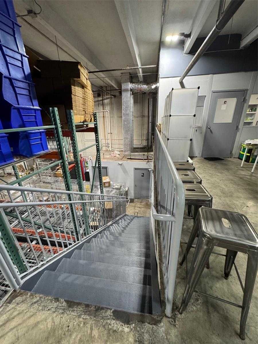 Small Image of 6306 NORTH WEST 99TH AVE, Doral Number 43