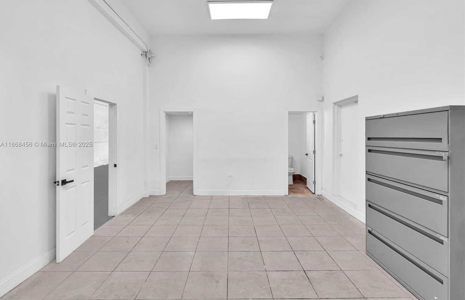 Small Image of 570 NORTH WEST 54TH ST, Miami Number 13