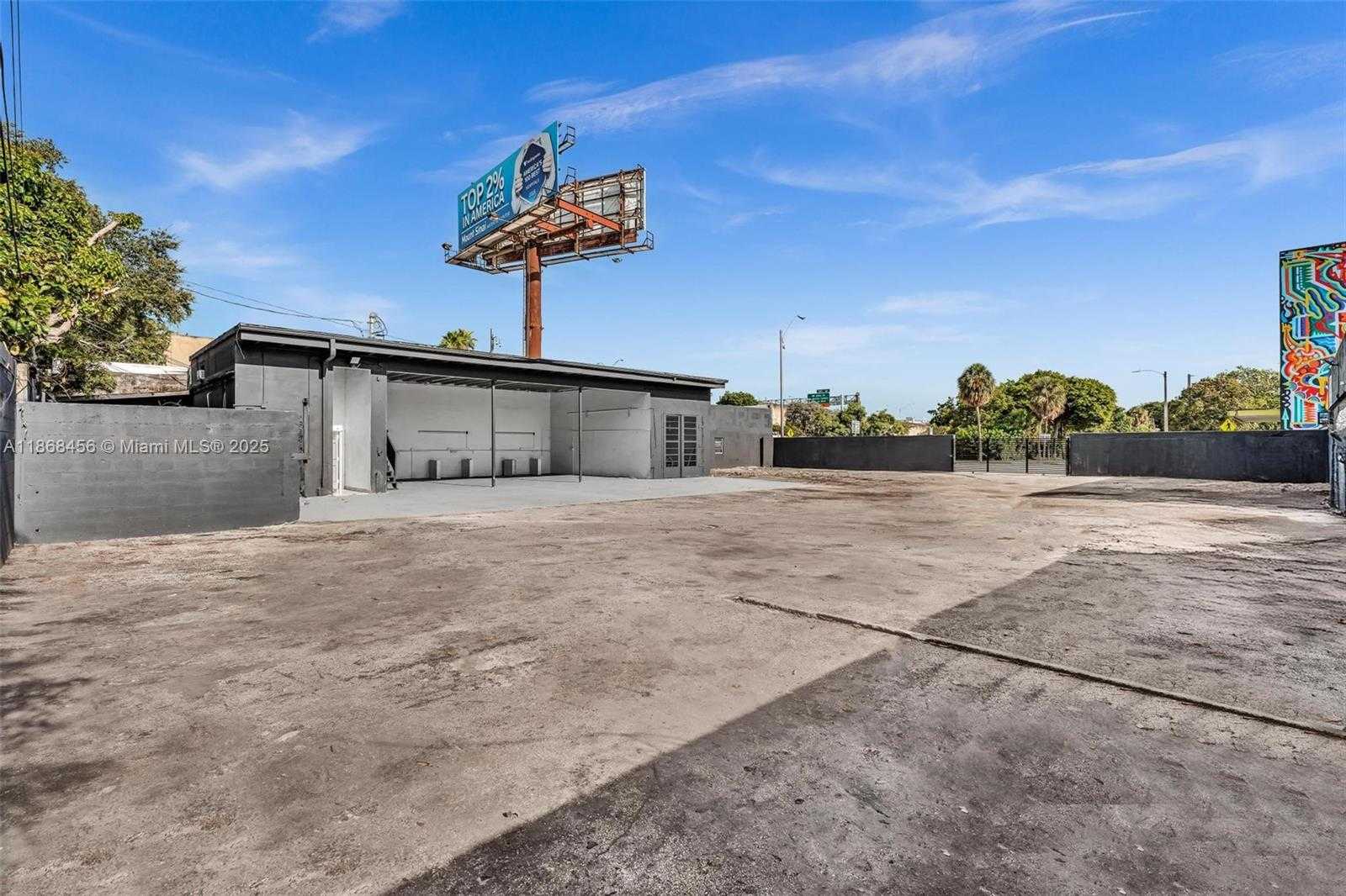 Small Image of 570 NORTH WEST 54TH ST, Miami Number 20