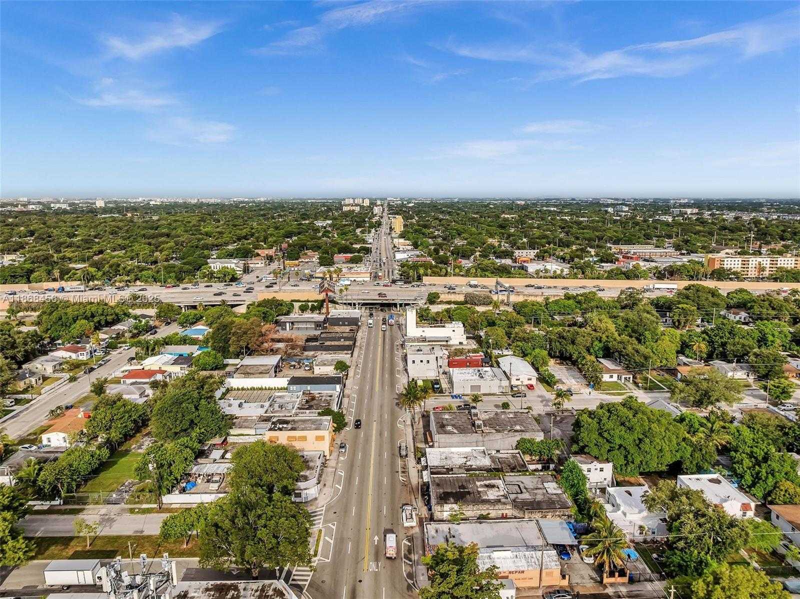 Small Image of 570 NORTH WEST 54TH ST, Miami Number 6