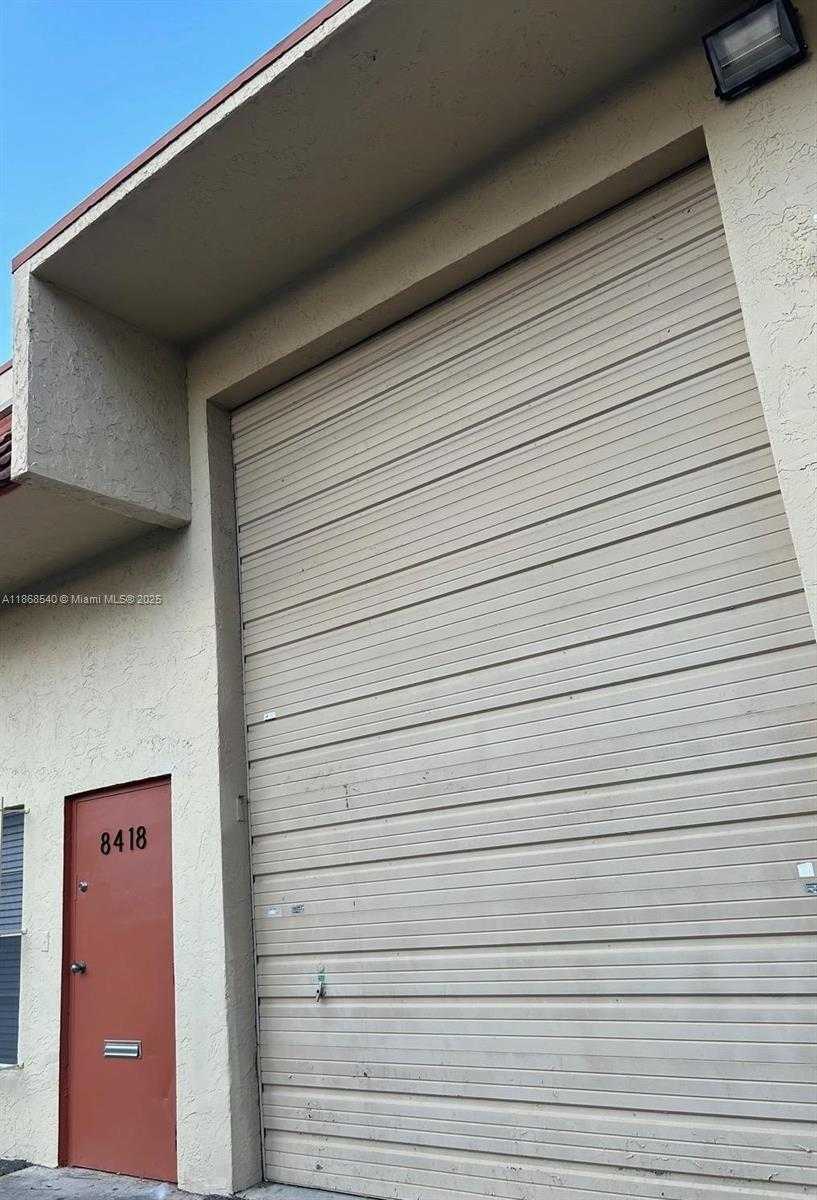 Small Image of 8418 NORTH WEST 61ST ST #5, Miami Number 12