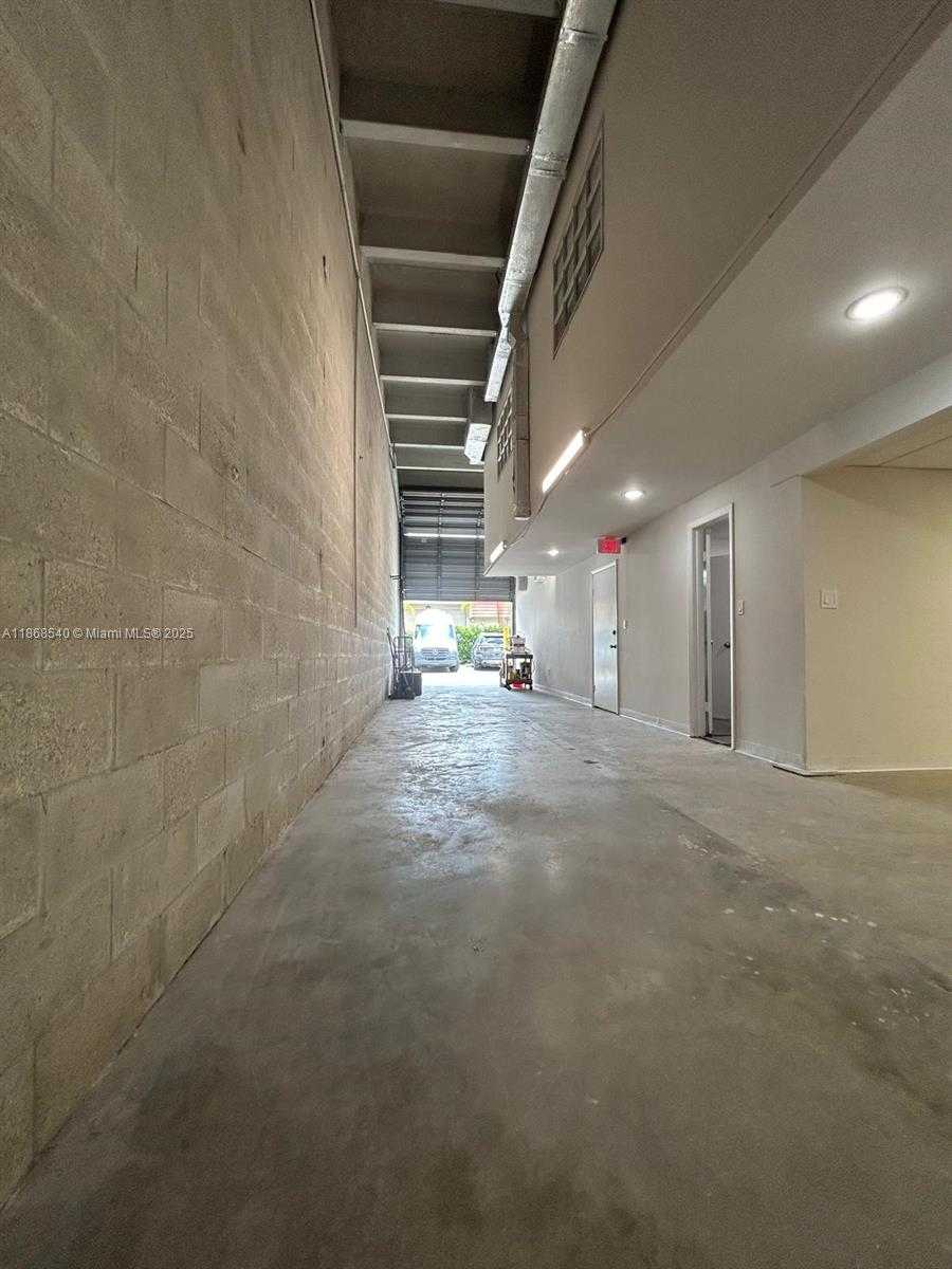 Small Image of 8418 NORTH WEST 61ST ST #5, Miami Number 3