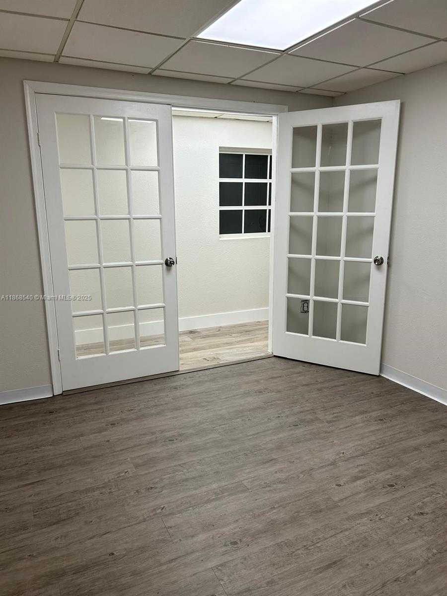 Small Image of 8418 NORTH WEST 61ST ST #5, Miami Number 5