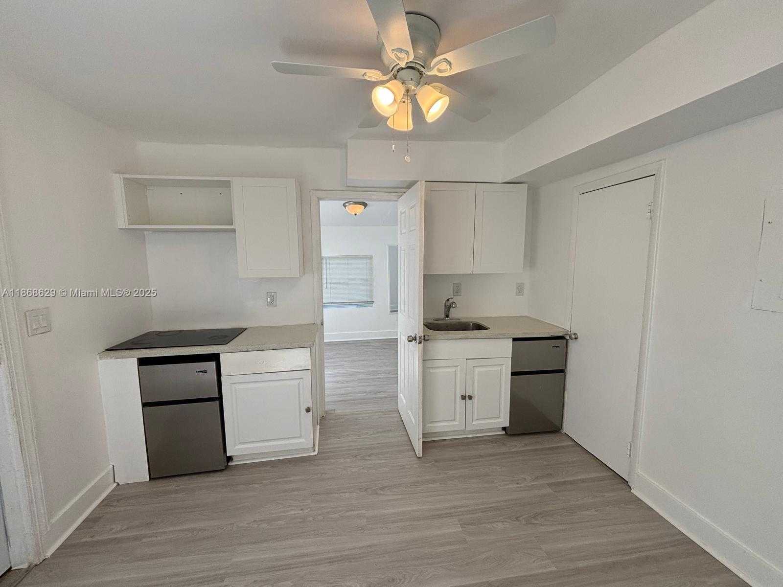 Small Image of 344 NORTH WEST 53RD ST, Miami Number 3