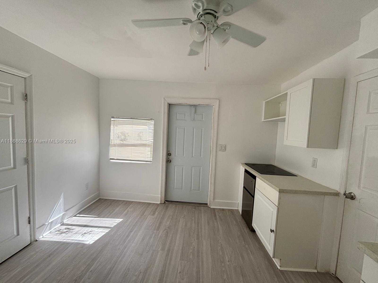 Small Image of 344 NORTH WEST 53RD ST, Miami Number 6