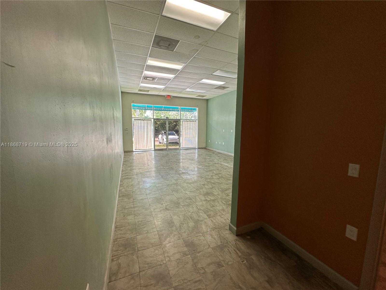 Small Image of 212 NORTH FEDERAL HWY, Dania Beach Number 5
