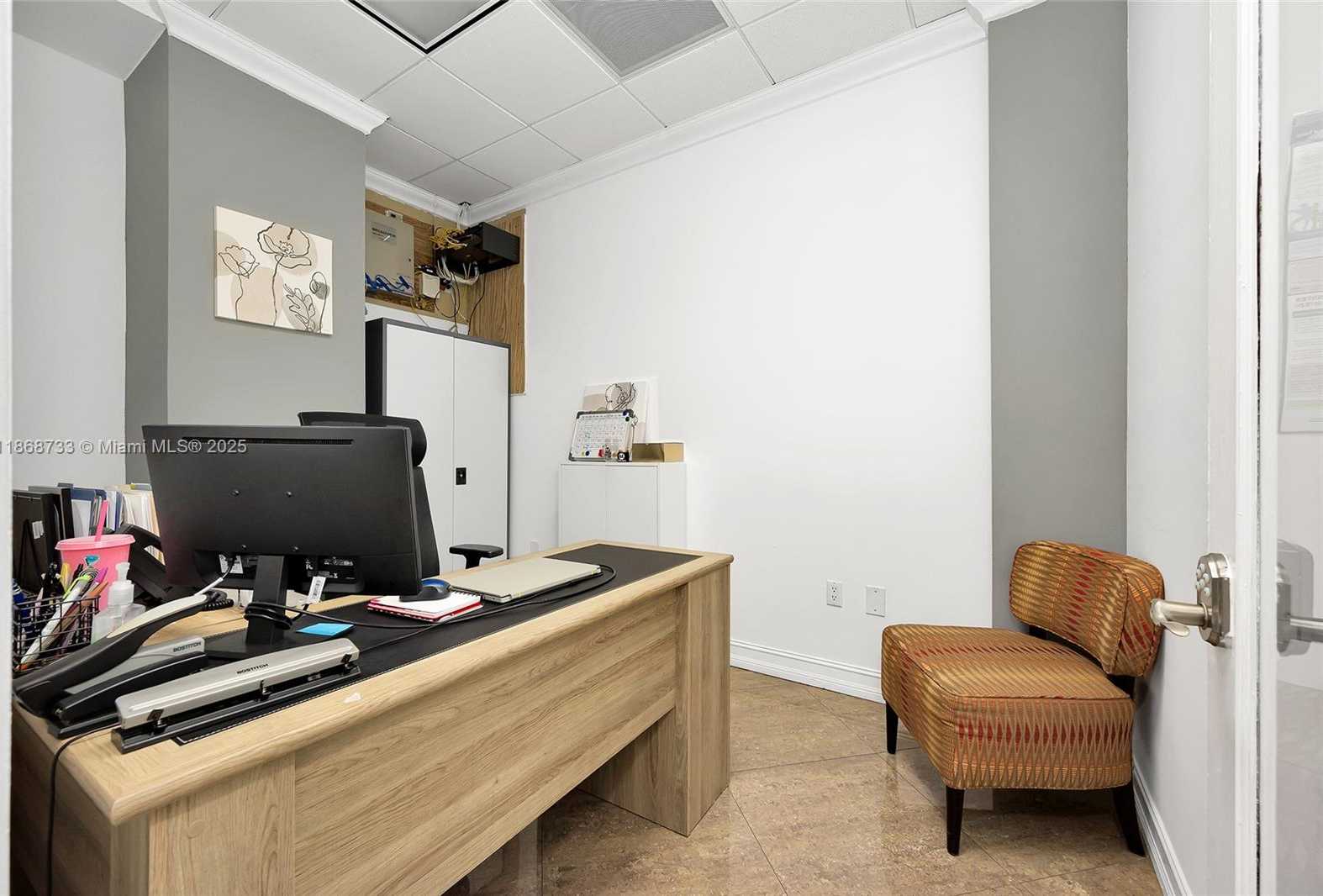 Small Image of 7791 NORTH WEST 46TH ST #427 & 428, Doral Number 30