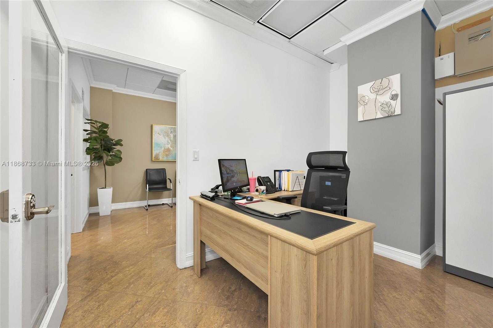 Small Image of 7791 NORTH WEST 46TH ST #427 & 428, Doral Number 31