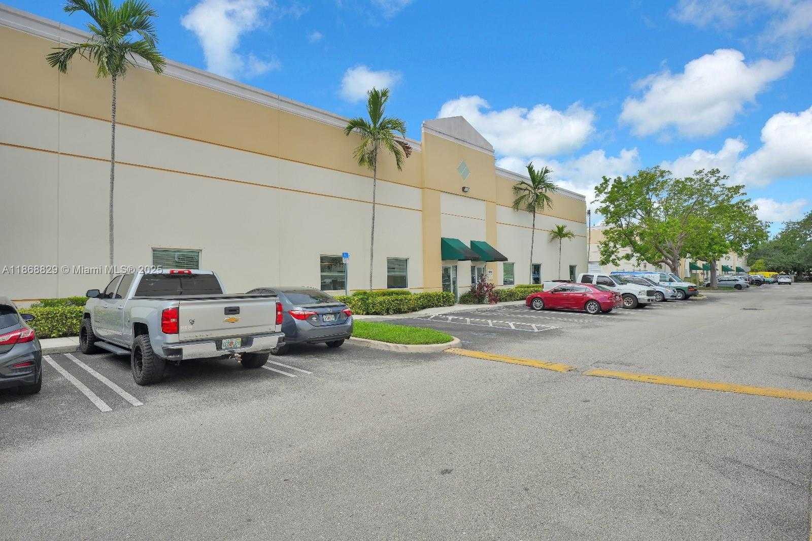 Small Image of 917 NORTH WEST 31ST AVE, Pompano Beach Number 27