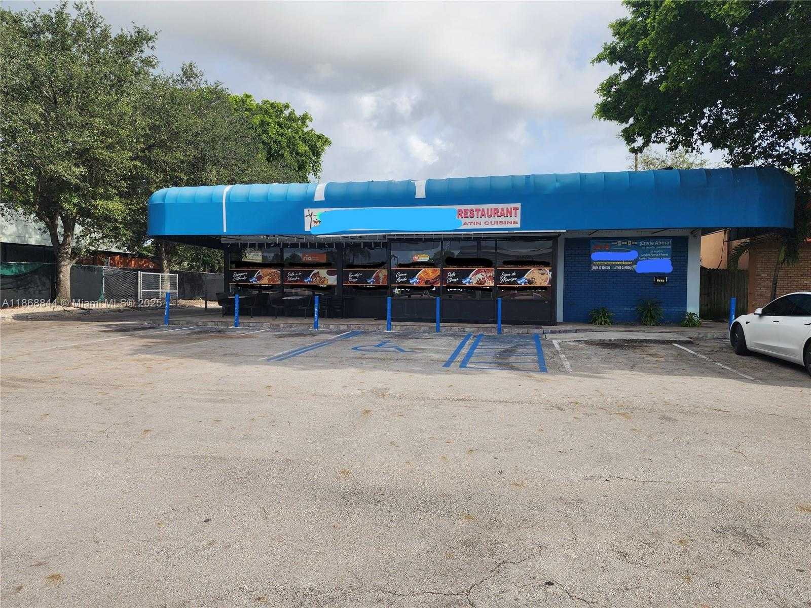 Small Image of 3215 DAVIE BLVD, Fort Lauderdale Number 5